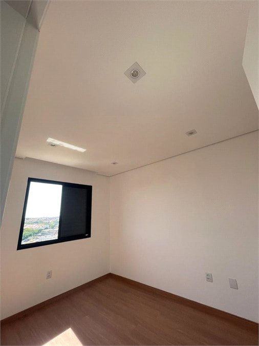 Apartamento para alugar com 2 quartos, sendo 1 suíte, em Jardim Guarujá, Sorocaba, SP