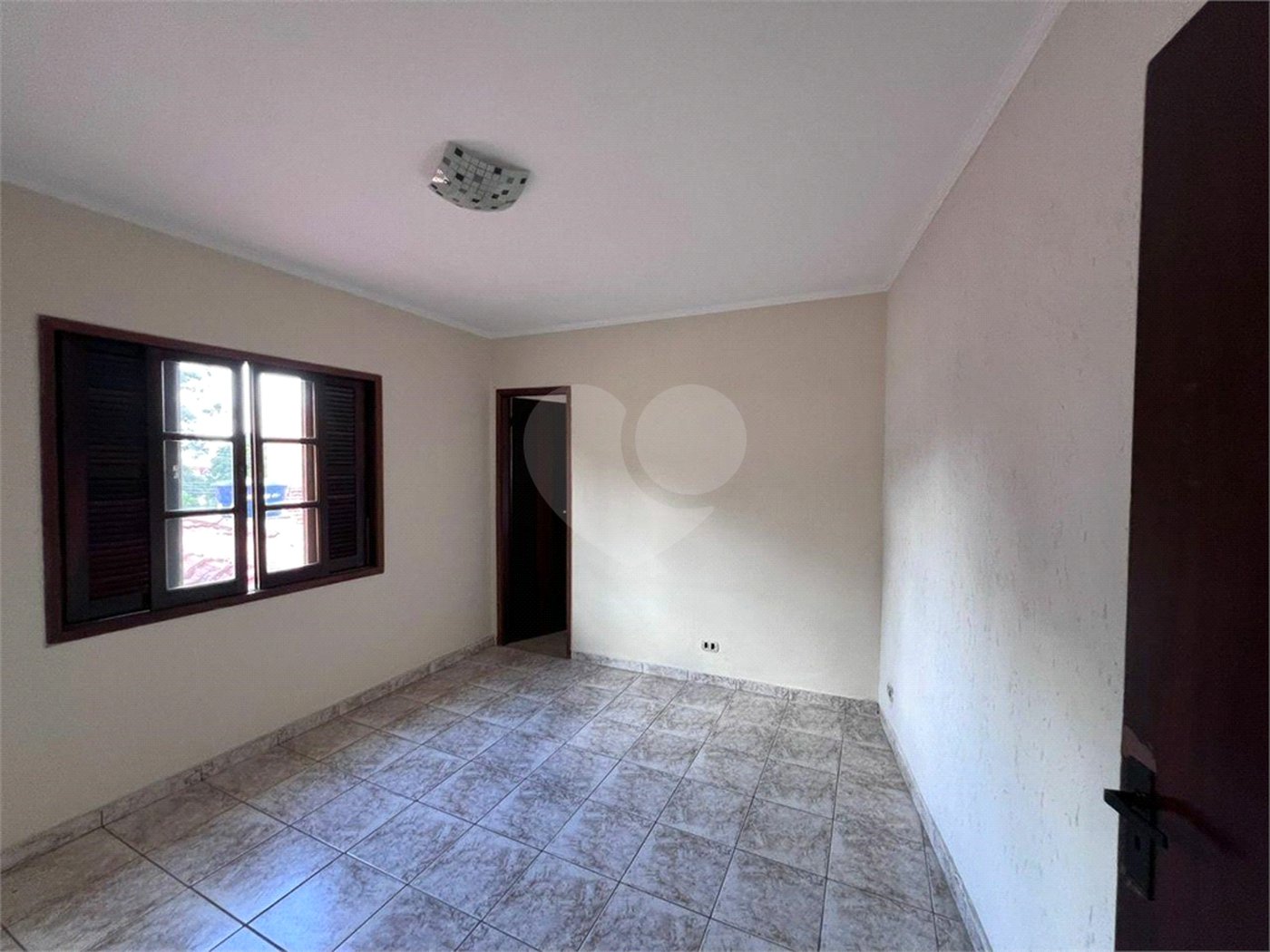Casa à venda com 3 quartos, sendo 1 suíte,  em Vila Mazzei, São Paulo, SP