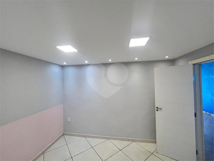 Casa à venda com 3 quartos, sendo 1 suíte, em Campo Grande, Rio de Janeiro, RJ