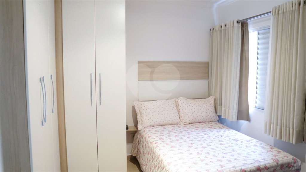 Sobrado à venda com 5 quartos, sendo 3 suítes,  em Santa Teresinha, São Paulo, SP