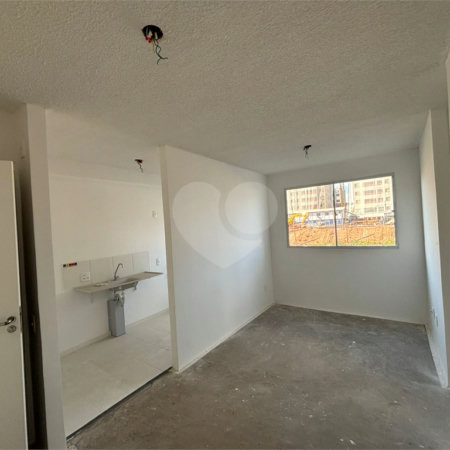 Apartamento à venda com 2 quartos em Jardim Helian, São Paulo, SP