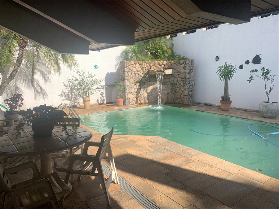 Casa à venda com 3 quartos, sendo 2 suítes,  no condomínio Village Davignon, Sorocaba - SP