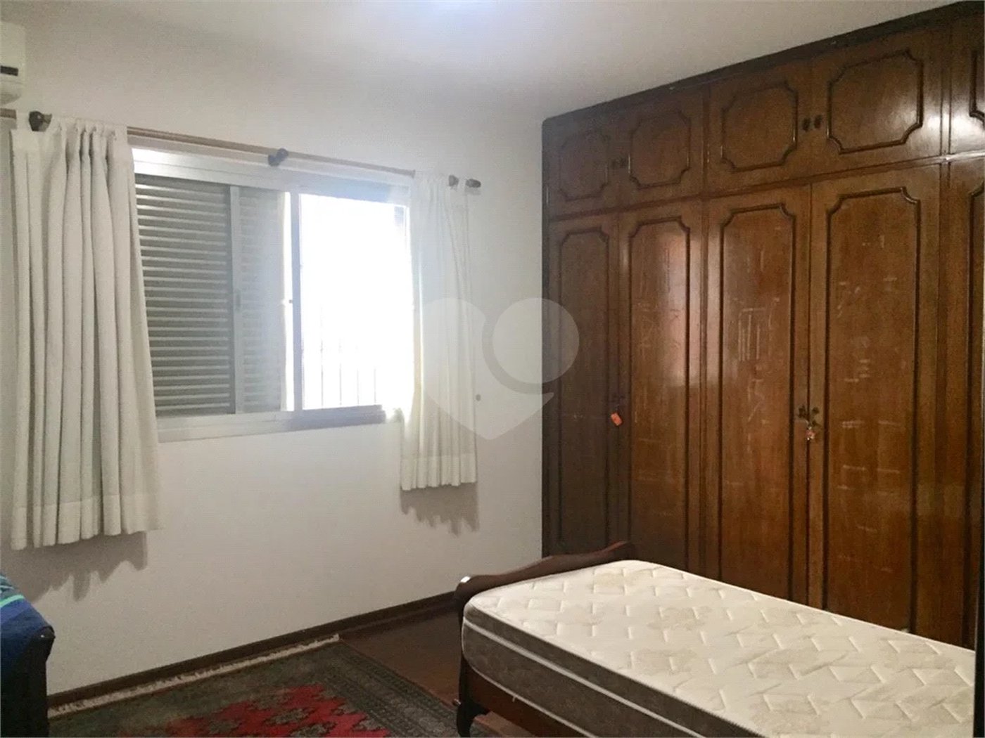 SOBRADO COM 450M² PARA VENDA OU LOCAÇÃO 4 DORMITÓRIOS 2 SUÍTES 4 VAGAS PLANALTO PAULISTA SP