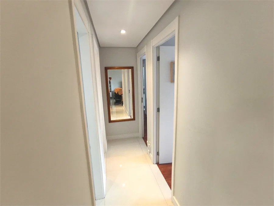 Apartamento à venda com 3 quartos, sendo 1 suíte, em Jardim Vazani, São Paulo, SP