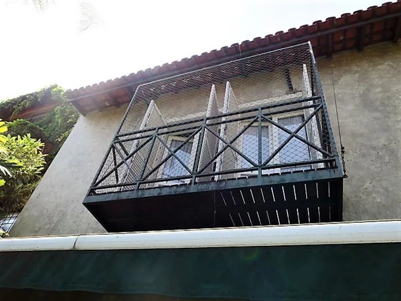 Casa à venda com 4 quartos, sendo 2 suítes, em Jardim Morumbi, São Paulo, SP