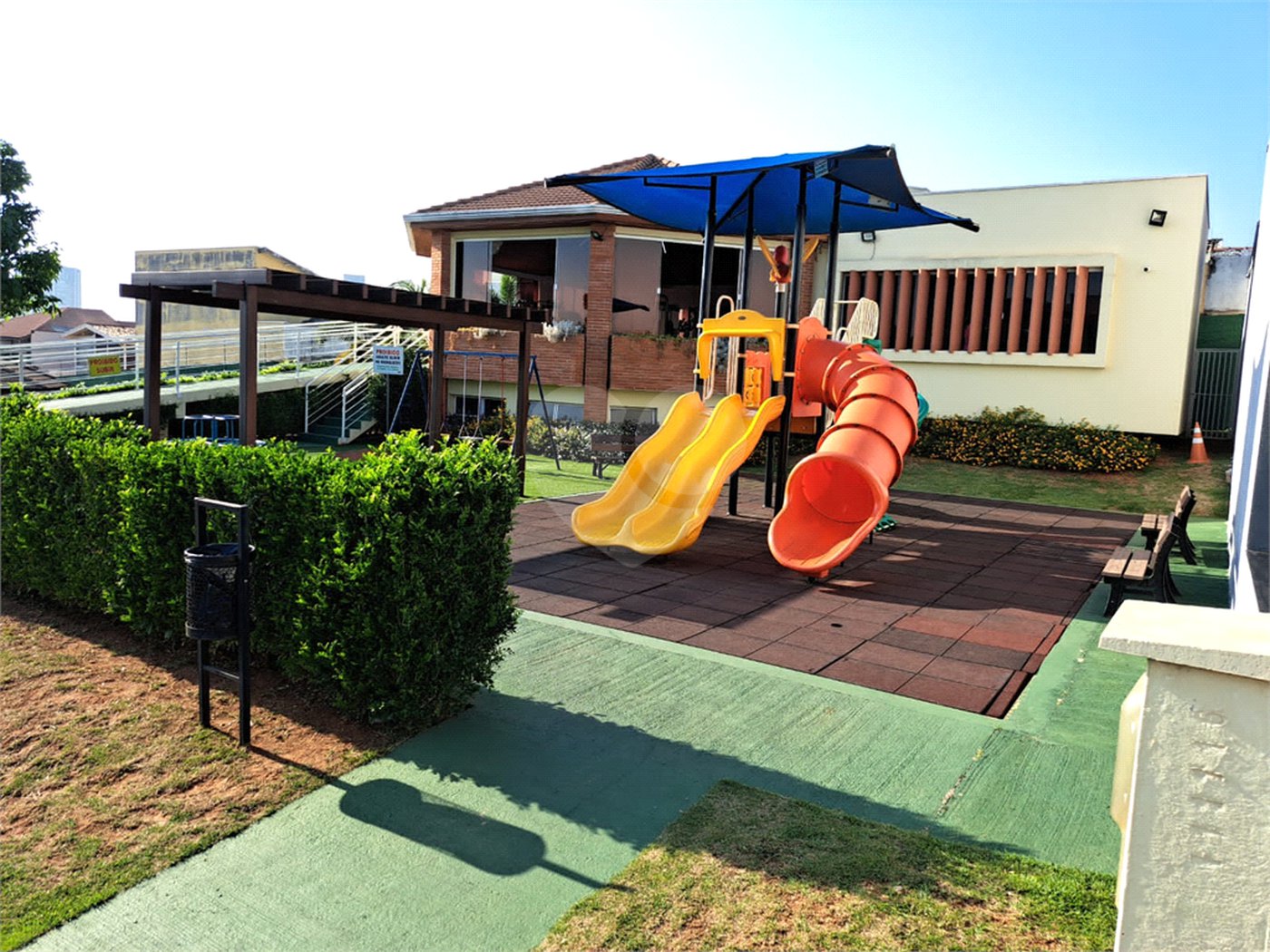 Terreno à venda no condomínio Residencial Maria Dulci, Indaiatuba - SP
