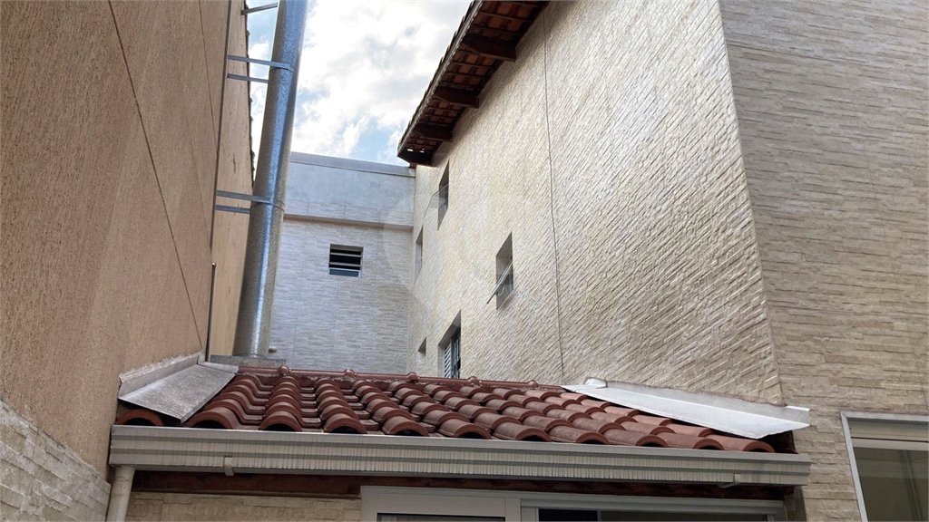 Sobrado à venda com 3 quartos, sendo 1 suíte, em Jardim Santa Beatriz, Guarulhos, SP