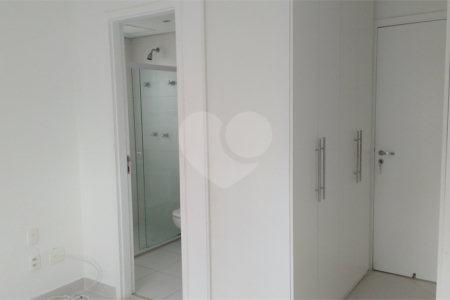 Apartamento à venda com 3 quartos, sendo 1 suíte, em Vila Suzana, São Paulo, SP