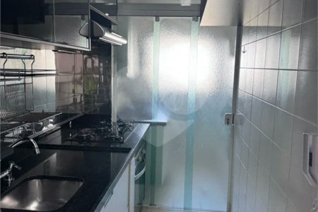 O Seu Apartamento Exclusivo: 74 m² Reformados ao Lado do Ibirapuera!
