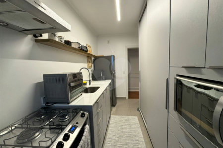 Apartamento à venda com 3 suítes em Indianópolis, São Paulo, SP