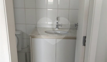 Apartamento para alugar com 2 quartos, sendo 1 suíte,  em Vila Invernada, São Paulo, SP