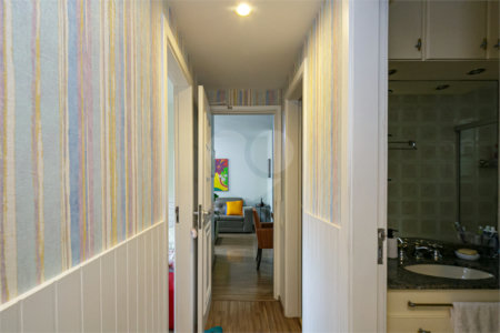 Apartamento à venda com 3 quartos, sendo 2 suítes, em Saúde, São Paulo, SP