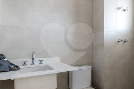Apartamento à venda com 3 suítes em Pinheiros, São Paulo, SP