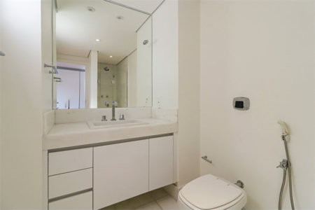 Apartamento à venda com 3 suítes em Cidade Monções, São Paulo, SP