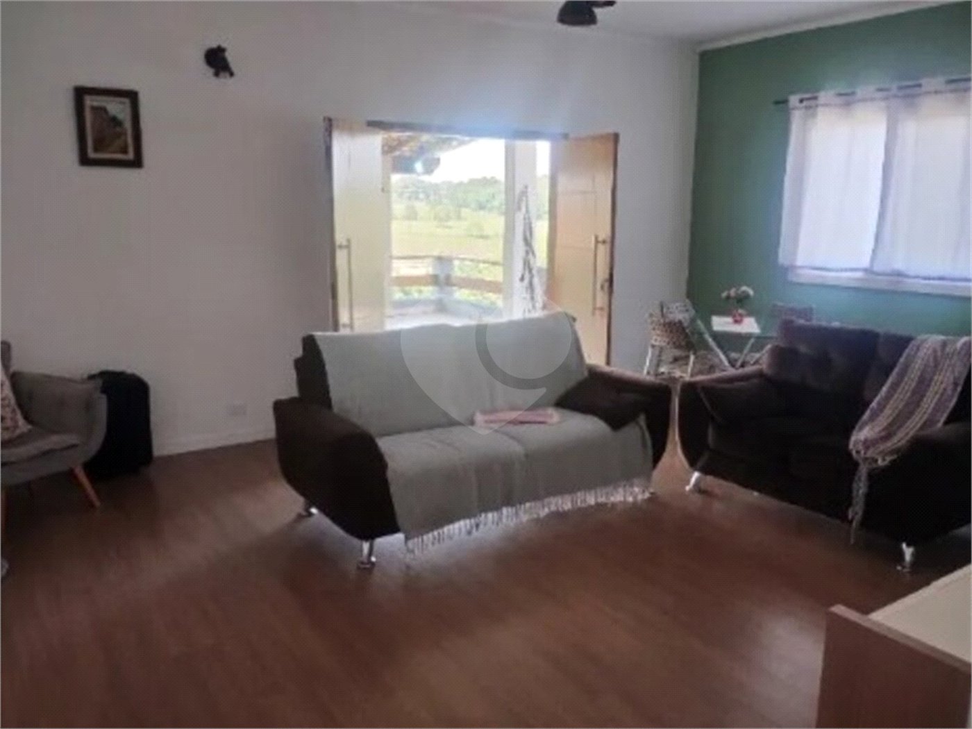 Chácara à venda com 5 quartos, sendo 1 suíte, em Do Carmo (canguera), São Roque, SP