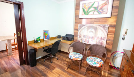 Casa à venda ou para alugar com 4 quartos, sendo 1 suíte,  no Centro, São Roque, SP
