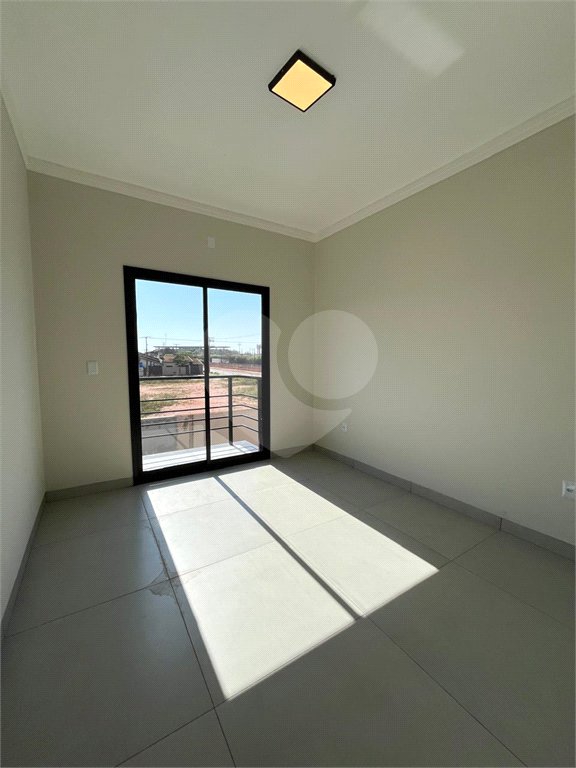 Casa à venda com 3 quartos, sendo 1 suíte, em Jardim Alvorada, Três Lagoas, MS