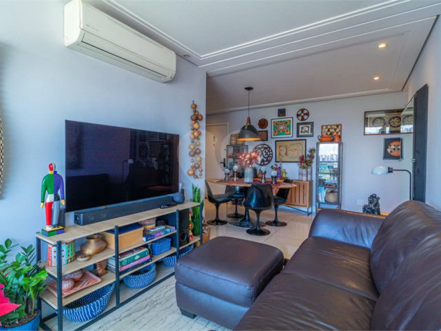 Apartamento à venda com 2 quartos, sendo 1 suíte,  em Alto da Boa Vista, São Paulo, SP