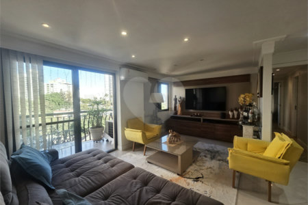 Apartamento à venda em Alto da Boa Vista, São Paulo, SP