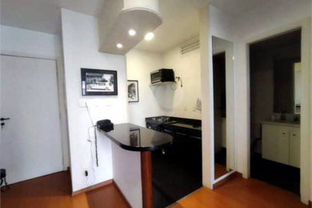 Flat à venda com 1 quarto em Moema, São Paulo, SP