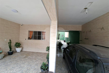 Casa à venda com 4 quartos, sendo 1 suíte,  em Vila Santa Maria, Guarulhos, SP
