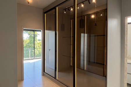 Casa à venda com 4 quartos, sendo 2 suítes, no condomínio Residencial Damha Belvedere, Presidente Prudente - SP