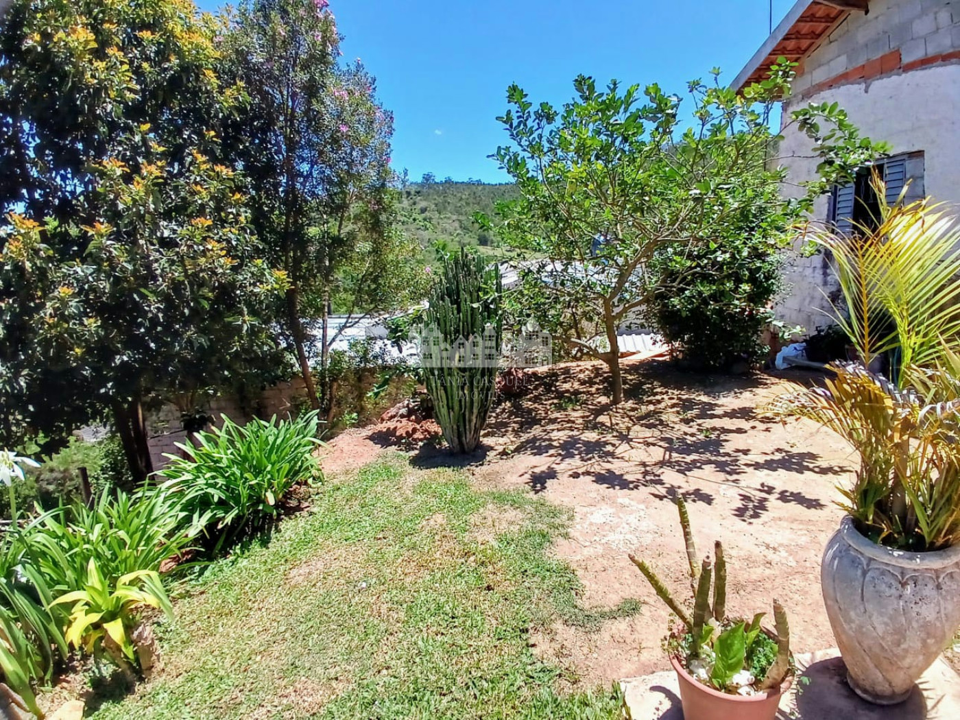 Casa à venda com 2 quartos em Rio Acima 2, Atibaia, SP