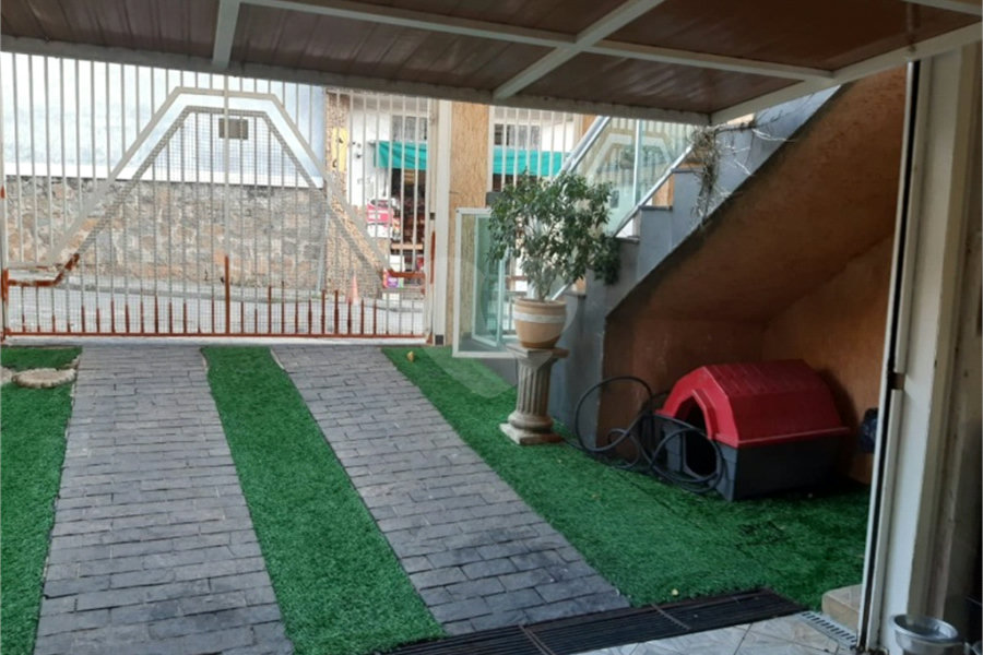 Sobrado à venda com 2 quartos, sendo 1 suíte, em Horto, São Paulo, SP