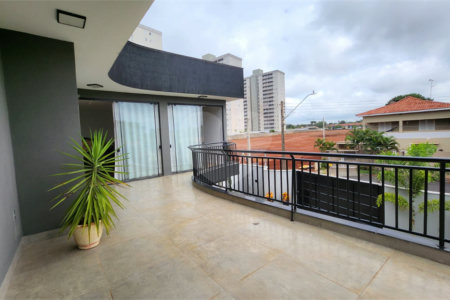 Sobrado à venda com 4 quartos, sendo 2 suítes, em Jardim Botânico, Araraquara, SP