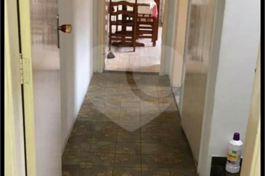 Casa à venda com 2 suítes em Vila Galvão, Guarulhos, SP