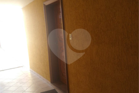 Casa à venda com 4 quartos, sendo 1 suíte,  em Vila Gustavo, São Paulo, SP