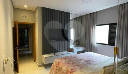 Casa à venda com 3 suítes no condomínio Faixa Azul, São Carlos - SP
