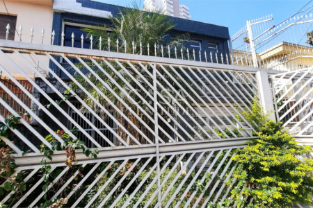 Casa à venda com 4 quartos, sendo 1 suíte, em Tatuapé, São Paulo, SP