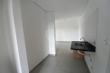Apartamento à venda com 2 quartos, sendo 1 suíte,  em Além Ponte, Sorocaba, SP
