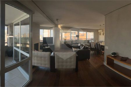 Apartamento à venda com 4 suítes em Vila Andrade, São Paulo, SP