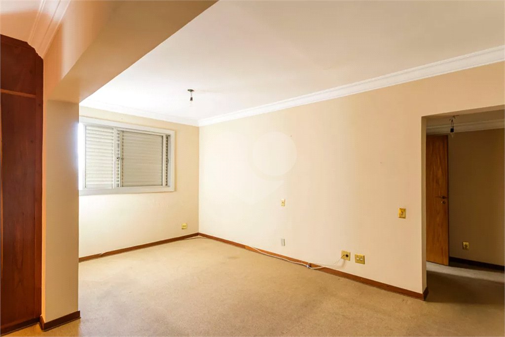 Apartamento à venda com 2 quartos, sendo 1 suíte, em Vila Olímpia, São Paulo, SP