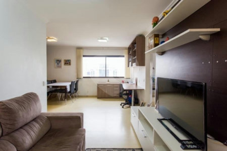 Apartamento à venda com 2 quartos, sendo 1 suíte, em Moema, São Paulo, SP