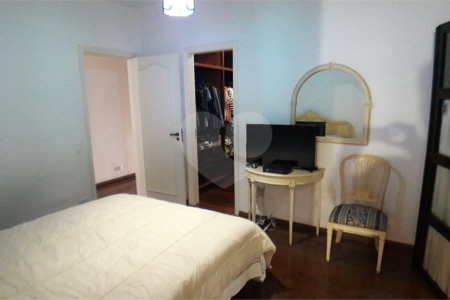 Casa Térrea à venda com 4 suítes em Brooklin Paulista, São Paulo, SP