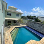 Casa à venda com 5 quartos, sendo 1 suíte, no condomínio Residencial Green Ville, Rio de Janeiro - RJ