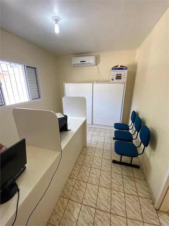 Casa à venda com 5 quartos no Centro, Balsas, MA