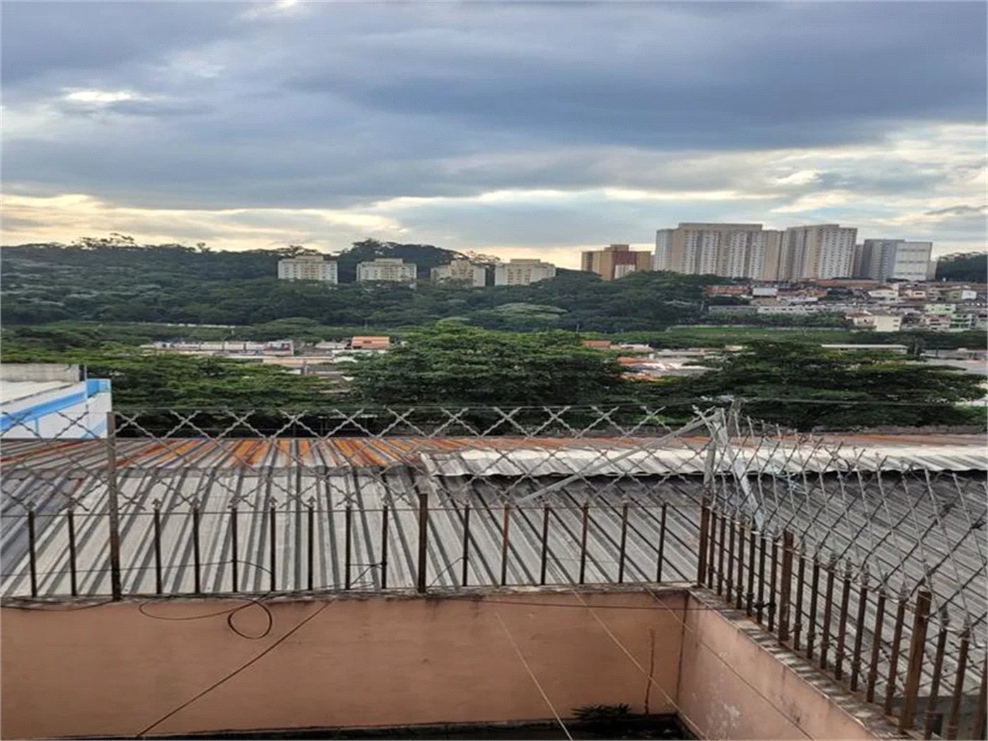 Sobrado à venda com 3 quartos em Jardim Nova Germania, São Paulo, SP