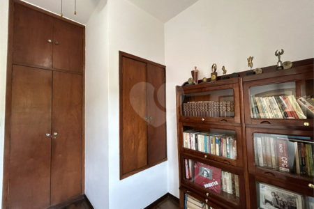 Casa de Vila à venda com 3 quartos, sendo 1 suíte, em Granja Julieta, São Paulo, SP