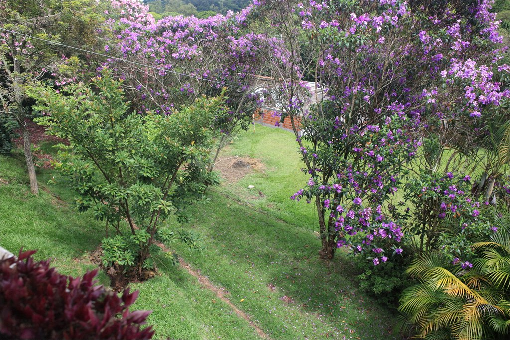 Chácara à venda com 3 quartos, sendo 1 suíte, em Jardim 21 de Março, Louveira, SP