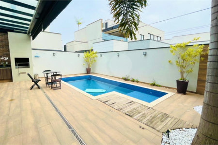 Casa à venda com 3 quartos, sendo 1 suíte, no condomínio Sun Lake, Sorocaba - SP