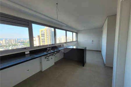 Apartamento à venda com 3 suítes em Água Branca, São Paulo, SP