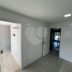 Casa à venda com 3 quartos, sendo 1 suíte, no condomínio Residencial Green Ville, Rio de Janeiro - RJ