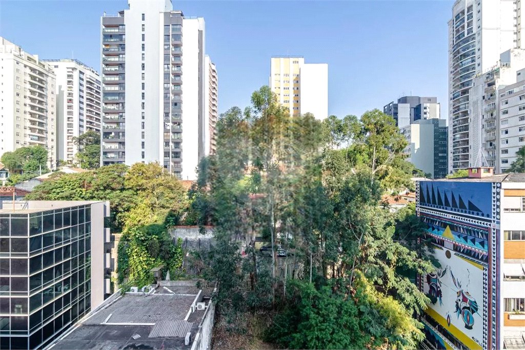 Apartamento à venda com 2 quartos, sendo 1 suíte, em Pinheiros, São Paulo, SP