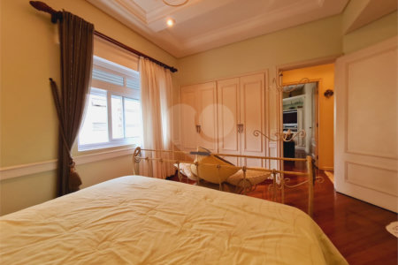 Apartamento à venda com 3 quartos, sendo 1 suíte, em Higienópolis, São Paulo, SP