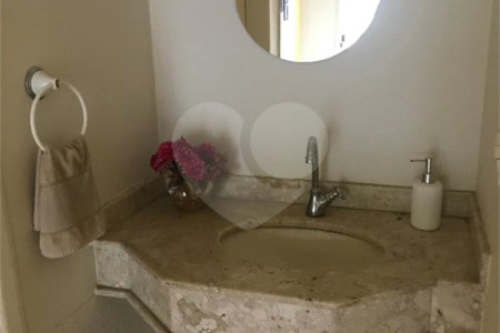 Sobrado à venda com 3 quartos, sendo 1 suíte, em Jardim América, Bragança Paulista, SP