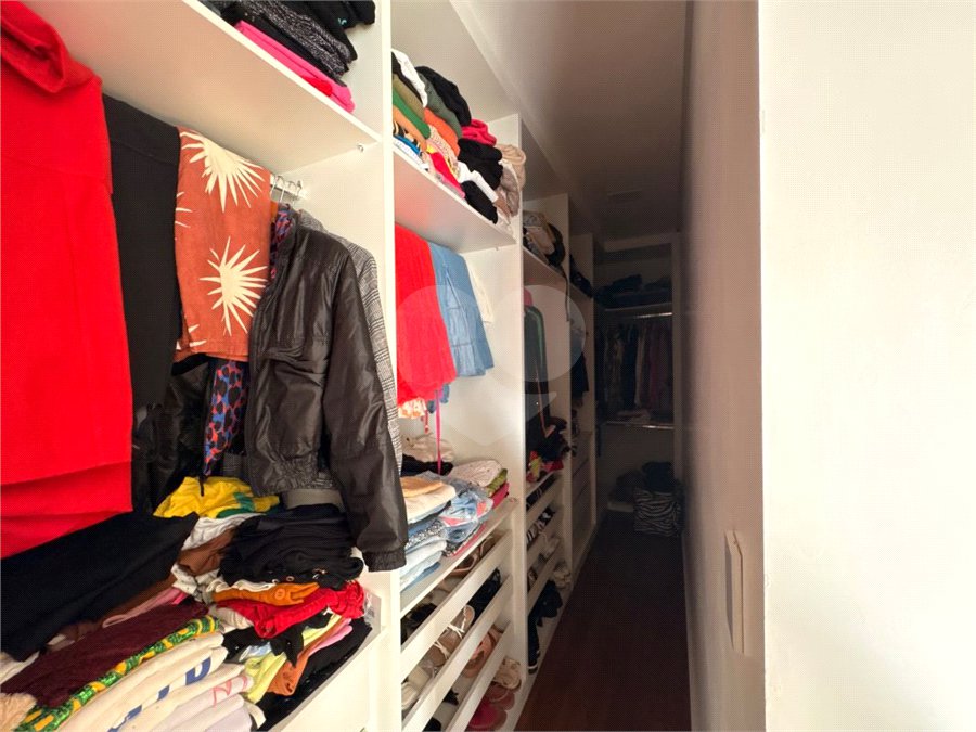 Sobrado à venda com 3 suítes em Vila Milton, Guarulhos, SP